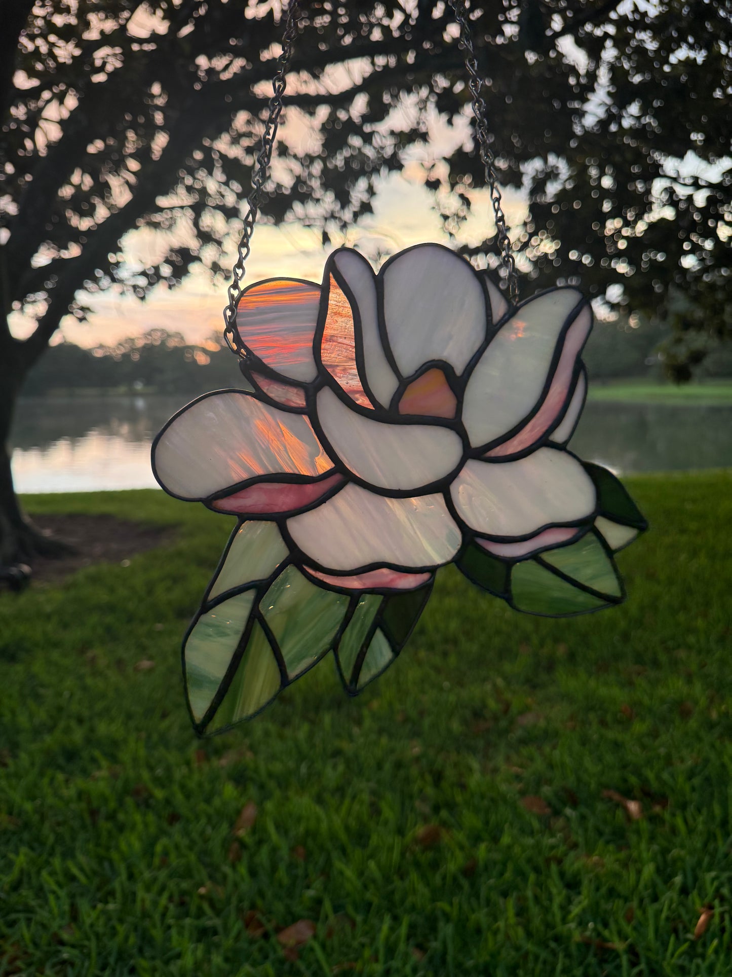 Magnolia Flower Large